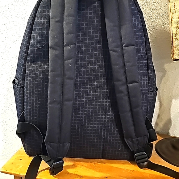 Backpack - Picture 3 of 5